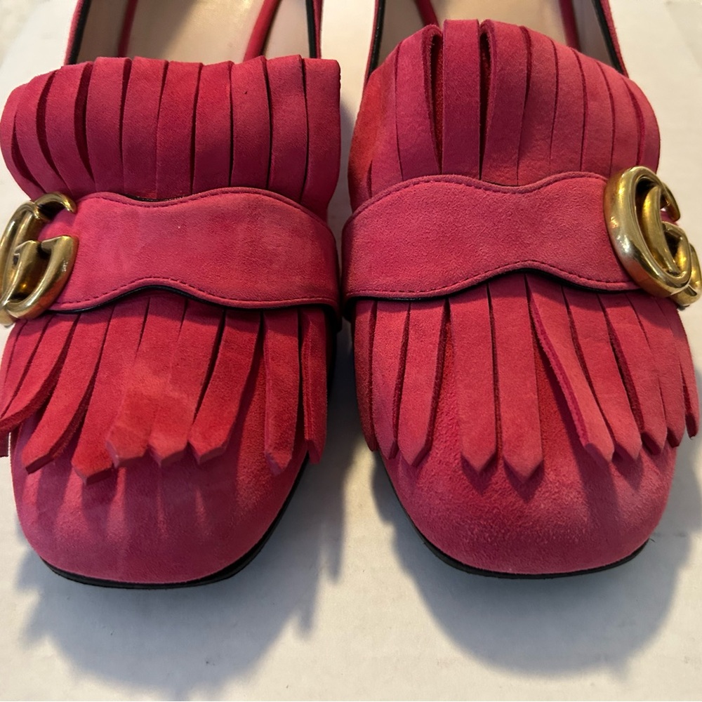 Gucci Pink Suede Fringe Loafers with Gold Double G - Picture 2 of 6